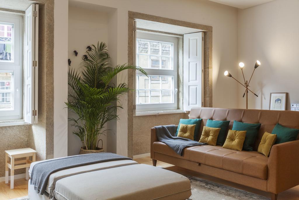 Old Stone Flats By Host Wise Apartment Porto Bagian luar foto